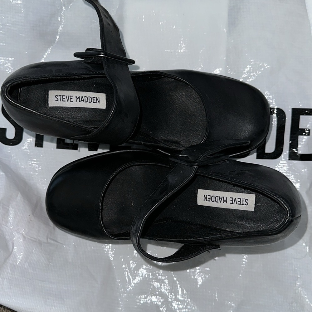 Steve Madden black Platforms - Picture 4 of 6